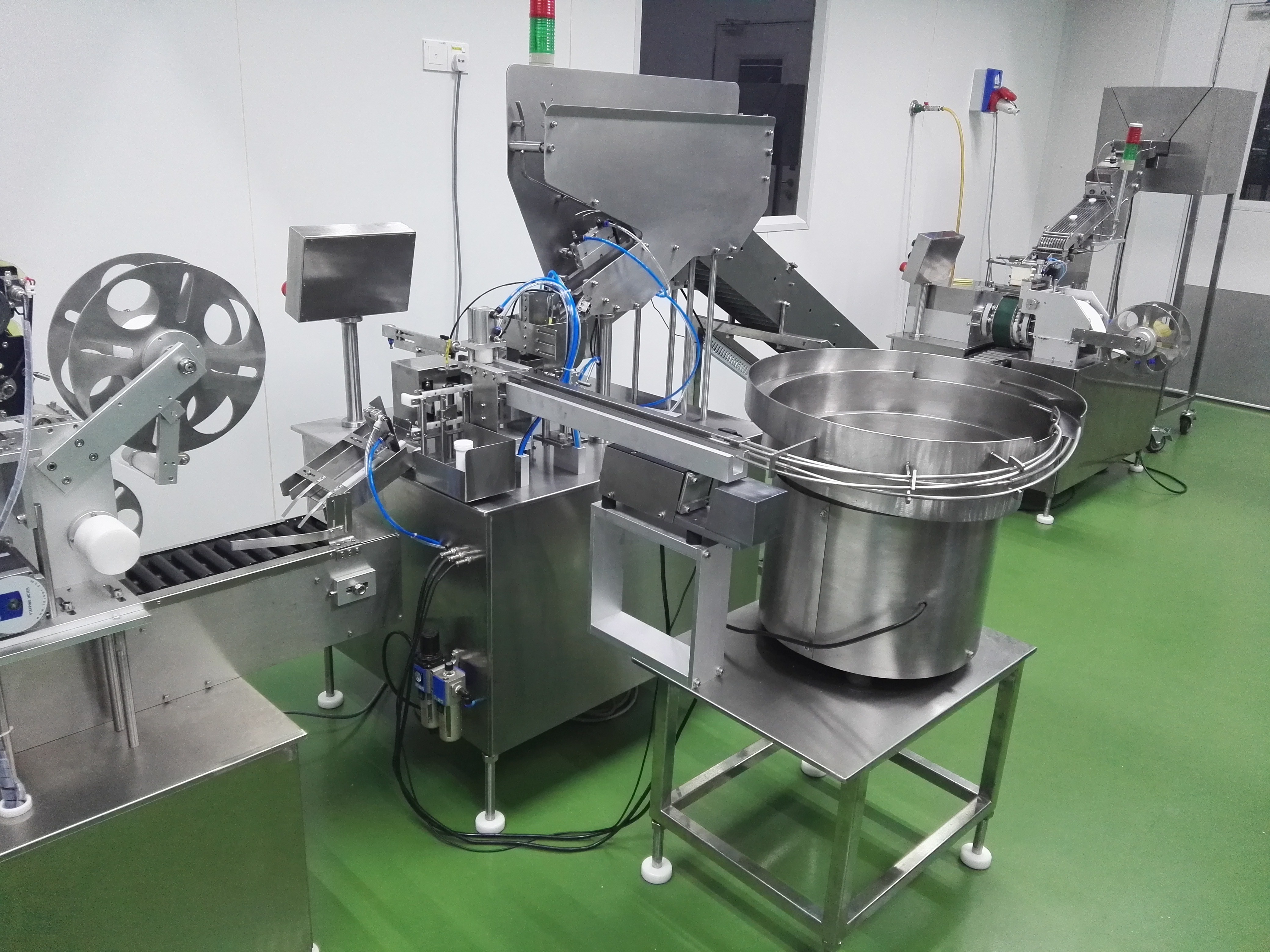 TR effervescent-tablet packaging line